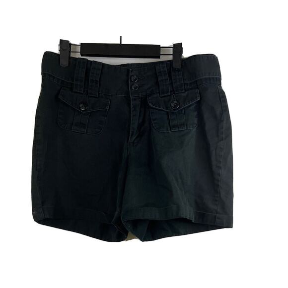 Women's Riders Casual Black Bermuda Shorts Size 10M - Picture 1 of 4
